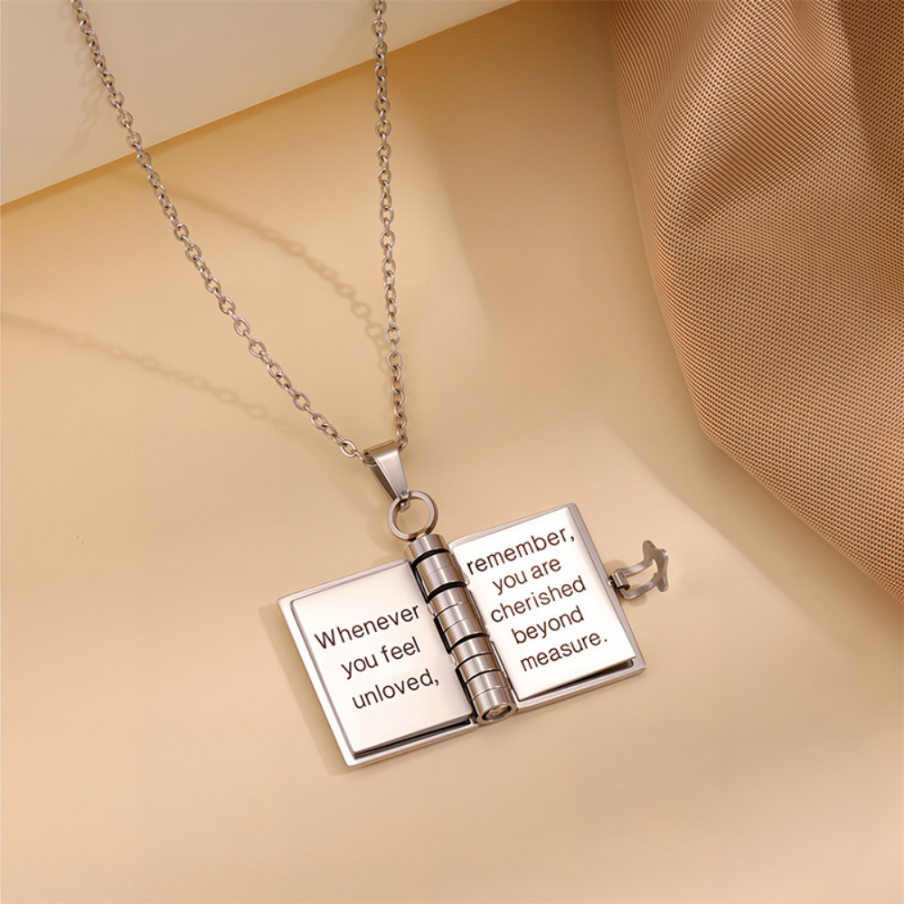 Titanium Steel Love Letter Nec - مراجعة Snake Plant Ceramic وسعره